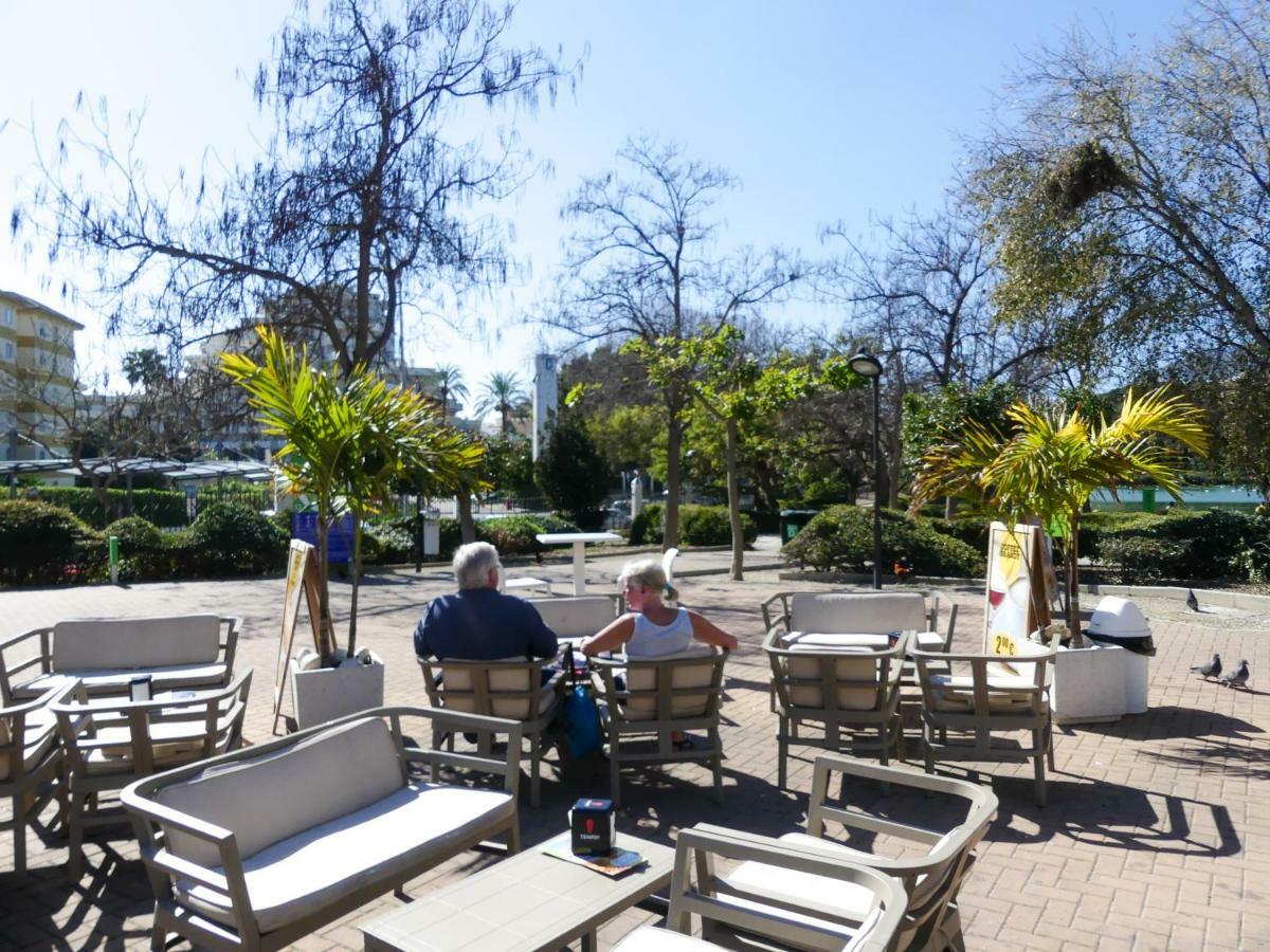 Apartamento Vacacional A 1 Minuto De La Playa - Carihuela Torremolinos Eksteriør bilde